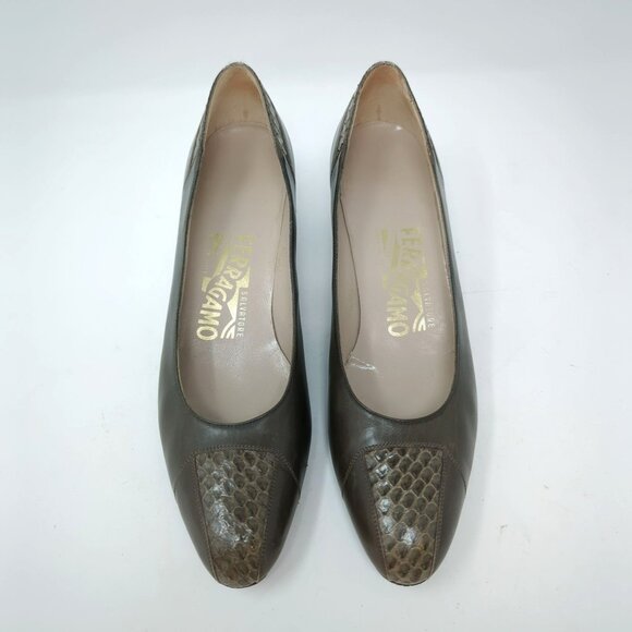 Vintage Ferragamo Pumps 7 Green Leather Heels - Picture 3 of 12